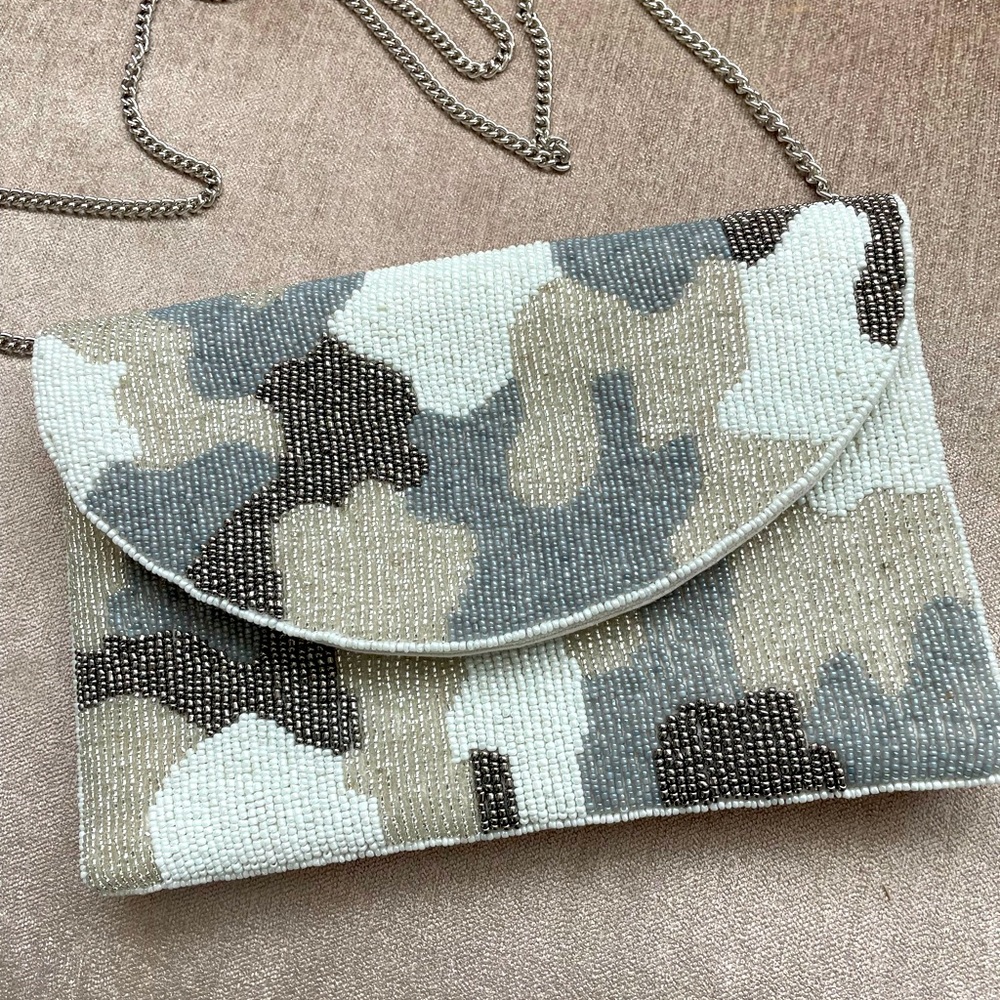 Beaded Small Purse Camo